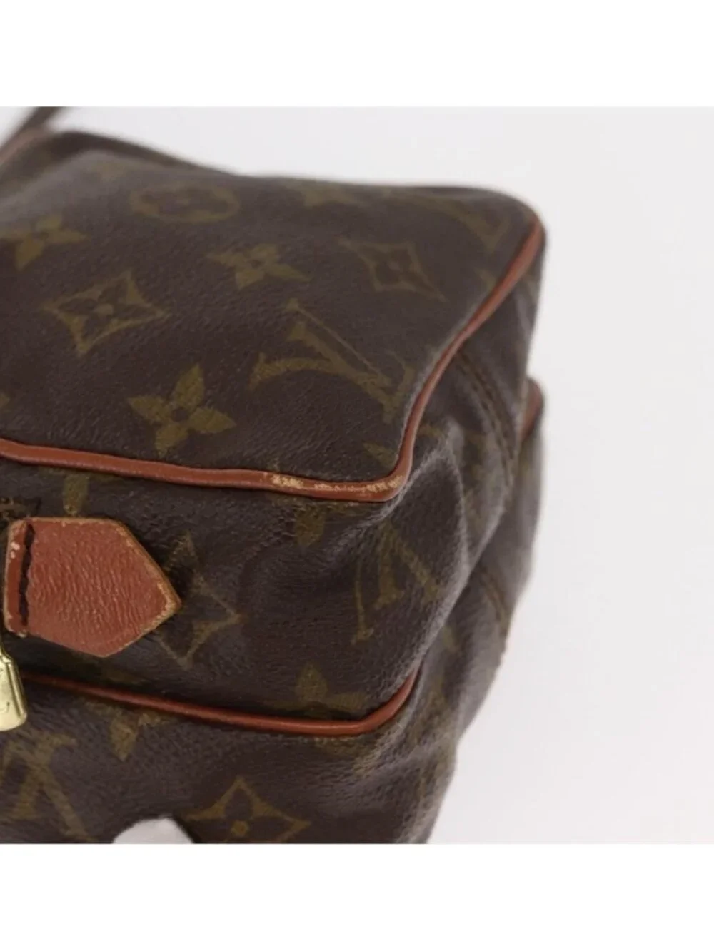 Louis Vuitton pre owned